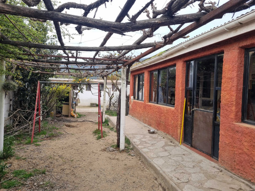 Amplia Casa En Población Lenox De Limache (63045)