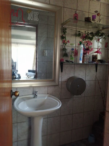 Casa En Venta De 3 Dorm. En La Florida