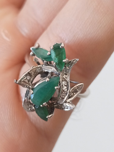 Anillo Plata Paladio 4 Esmeraldas Y Diamantitos Plateado (Usado)