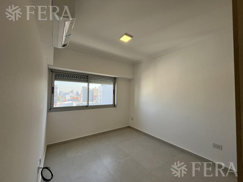 Venta De Departamento 4 Ambientes Con Balcón En Wilde