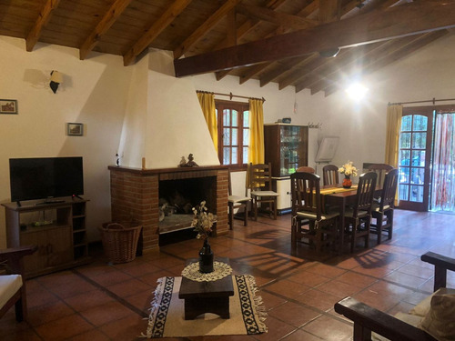 Venta Casa 4 Ambientes Mar De Las Pampas