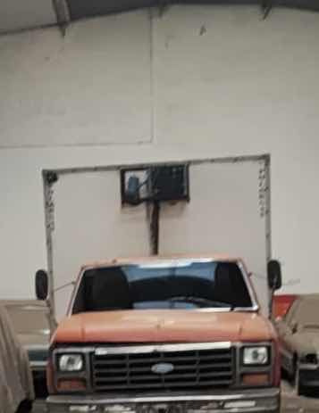 Ford 350 Año 1984 Motor Nuevo Y Furgón Térmico Equipo Frío