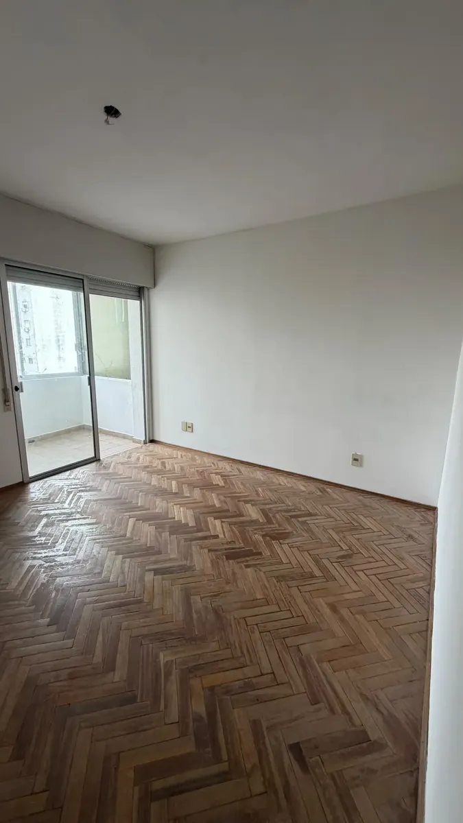 Alquiler Apartamento 2 Dormitorios En Pocitos · Foto 3