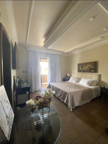 Imagem 13 de 14 de Casa Com 4 Suítes, Piscina, 4 Garagens, 4 Pavimentos