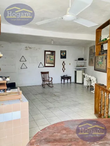 Casa En Venta Cerca De La T1 Y Parque Hidalgo Col. San Antonio León Gto