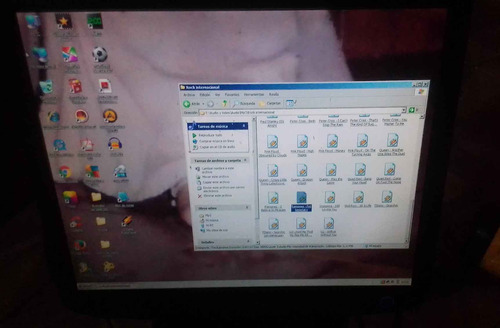 Monitor Samsung 732n Plus Led C/base Funciona Bien ( Leer) Negro (Usado)