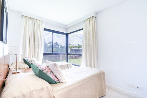Imagen 21 de 25 de Moderno Apartamento De Tres Dormitorios En Primera Linea, Playa Brava - Punta Del Este Brava