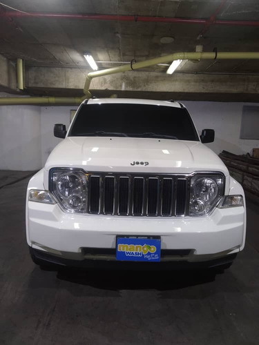 Imagen 2 de 9 de Jeep Cherokee