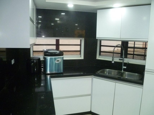 Imagen 3 de 16 de Eloisa Mejia Rentahouse Vende Townhouse En El Rincon Naguanagua 21-16545