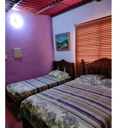 Casa En Venta En Choroní, Aragua.