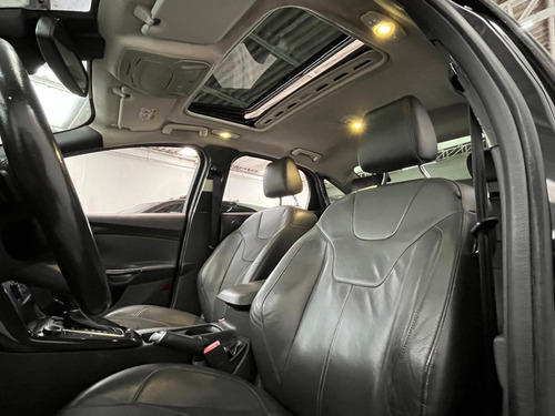 Ford Focus Fastback 2.0 Titanium Flex Powershift 4p