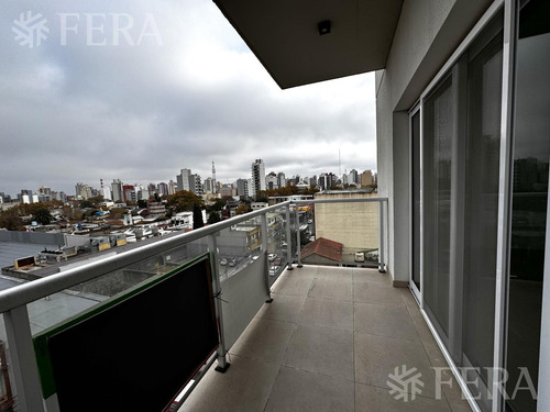 Venta De Departamento De 2 Ambientes Con Balcón En Quilmes