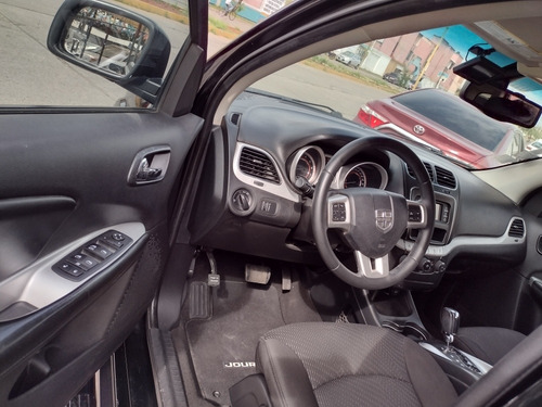 Imagen 8 de 14 de Dodge Journey 2014 2.4 Sxt 7 Pas. At