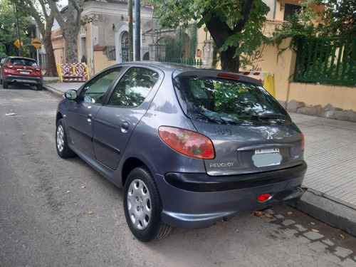Imagen 9 de 23 de Peugeot 206
