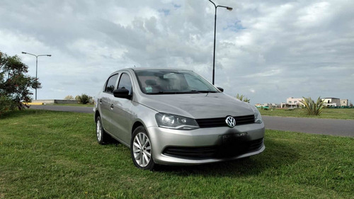 Volkswagen Voyage 1.6 Comfortline Plus 2 I-motion Ll 2013