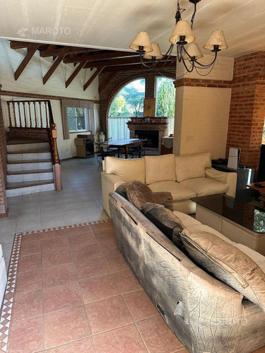Casa En Alquiler Anual En Club Privado Loma Verde Escobar - Maroto Propiedades