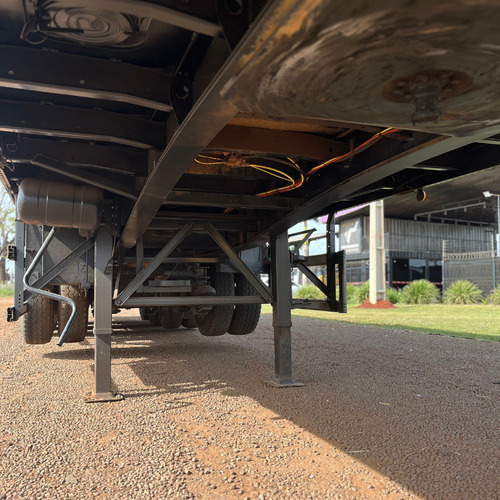 Carreta Randon Ls 4 Eixo 2020/20 | 8j64