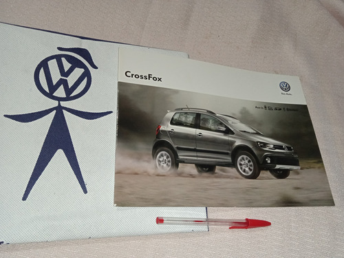 Folleto Volkswagen Cross Fox 2014. 100% Original De Agencia 