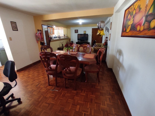 Imagen 4 de 15 de Apartamento En Venta En El Centro De Maracay // 04243385555