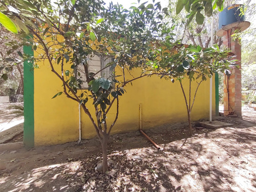 Piedra Blanca Abajo, 2 Casas S/ Lote 1108 M2