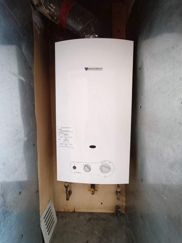Se Vende Dpto, Excelente Ubicación - Rotonda Atenas- L C