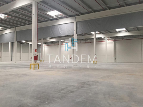 Imagen 2 de 4 de Galpón De Primera Calidad A Estrenar En Zona Industrial A Metros Del Ramal Escobar Disponible