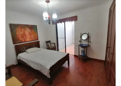 Venta De Apartamento De 143mts2 En Santa Teresita, Oeste Cali 11650.