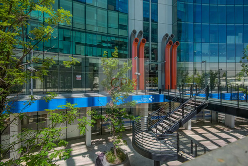 Arrienda Moderno Local Comercial, Las Condes (161698)