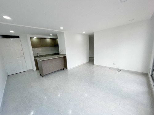 Imagen 2 de 17 de Se Vende Apartamento Madrid
