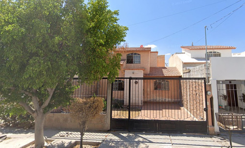 Casa En Venta, En La Calle De Boca De Ent., San Felipe, Torreón. Remate Bancario; Jmjc20-70