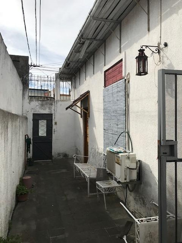 3 Apartamentos En Un Padrón