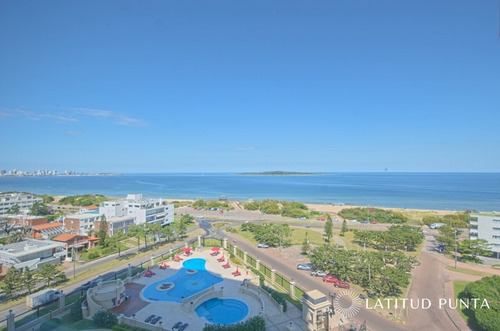 Imagen 13 de 30 de Apartamento En Le Jardin, 3 Suites Más Dependencia