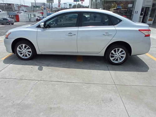 Imagen 4 de 12 de Nissan Sentra 2016 4p Advance L4/1.8 Man
