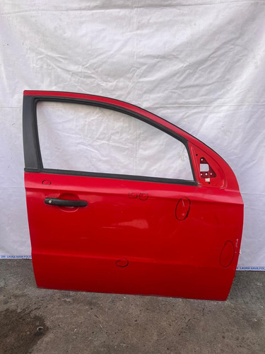 Puerta Delantera Derecha Chevrolet Aveo 2008-2016 Usada Orig Delantera Derecho Rojo (Usado)