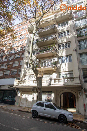 Imagen 16 de 17 de Venta De Apartamento En Centro. Canelones Y Convención.