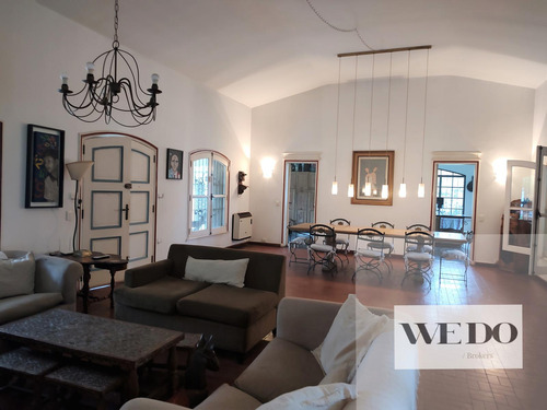 Casas Estilo Colonial Sobre 22.000 M2 De Terreno! Pegado A Country Martindale