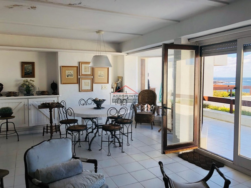 Apartamento En Punta Del Este, Peninsula- Ref: 5145