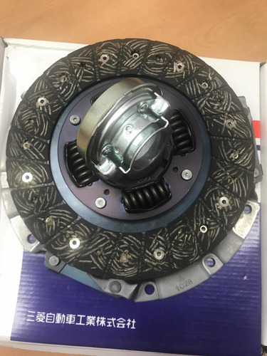 Imagen 2 de 6 de Kit Clutch O Crochet Mitsubishi L300 L200 Montero