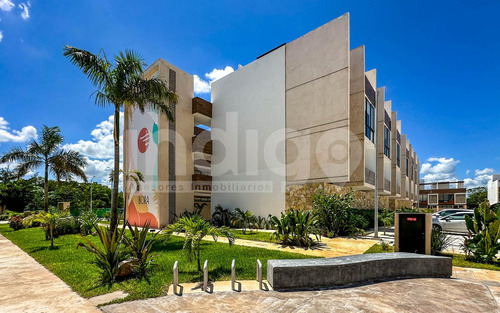 Departamento En Venta En Mérida Con Roof Top En Seremos Corredor Residencial, Dzityá
