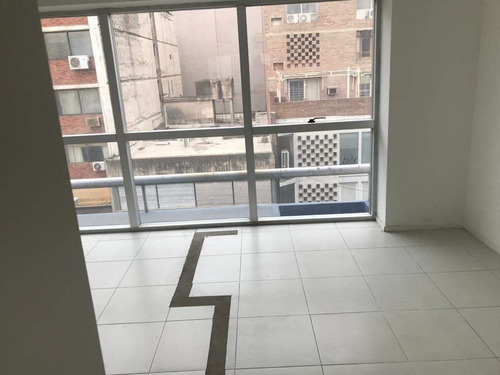 Imagen 30 de 30 de Centro - Importantes Oficinas En Alquiler De Piso Completo