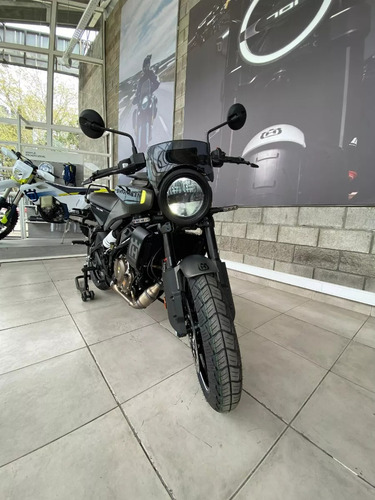 Svartpilen 250 Husqvarna Tienda Oficial Exclusiva Pro One