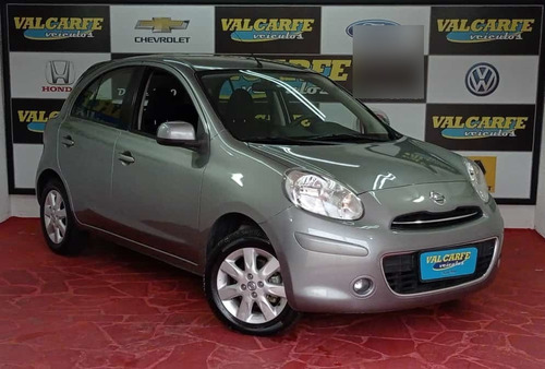 Imagem 2 de 8 de Nissan March 1.0 16v S (flex)