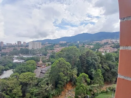 Arriendo Apartamento En Itagüí