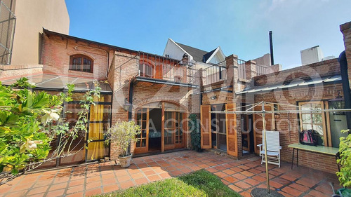 Manuel García 1000 - Núñez - Barrio River- 260 M2 Jardín