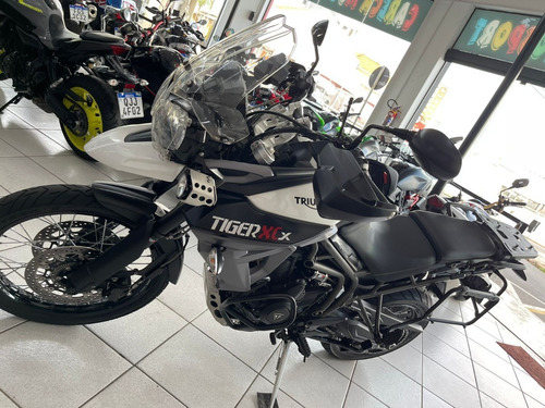 Imagem 4 de 10 de Tiger 800 Xcx 2017