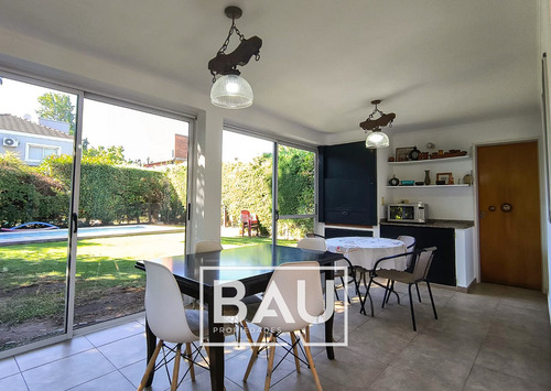 Casa En Venta En Banco Provincia, Francisco Álvarez, Moreno