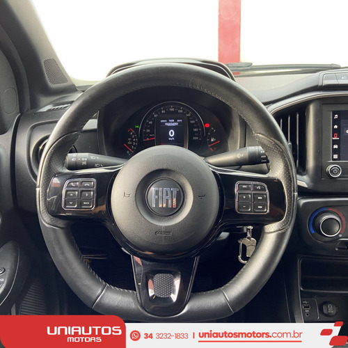 Fiat Strada VOLCANO 1.3 FLEX 8V CD