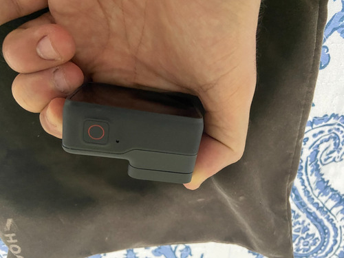 Go Pro Hero 5 + Caixa Estanque + Case + Bastão Flutuante