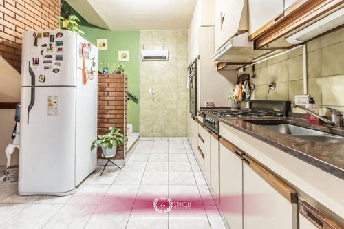 Venta Casa Terreno 126m² En Boedo Almagro Con 277m² Construidos 3 Terrazas Patio Quincho Parrilla