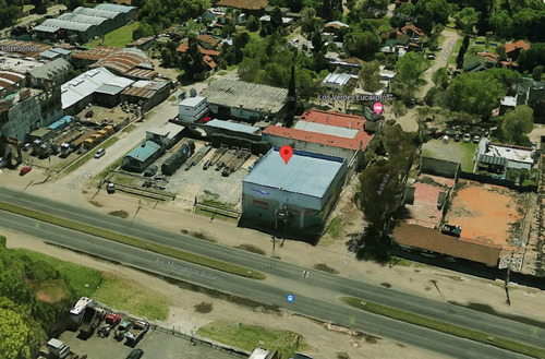 2 Locales Industriales / Comerciales C/ Estacionamiento -550 M² Cub. S/ Avenida - Villa Luzuriaga